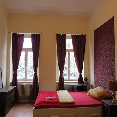 Mitten Im Leben! Leipzig Dış mekan fotoğraf